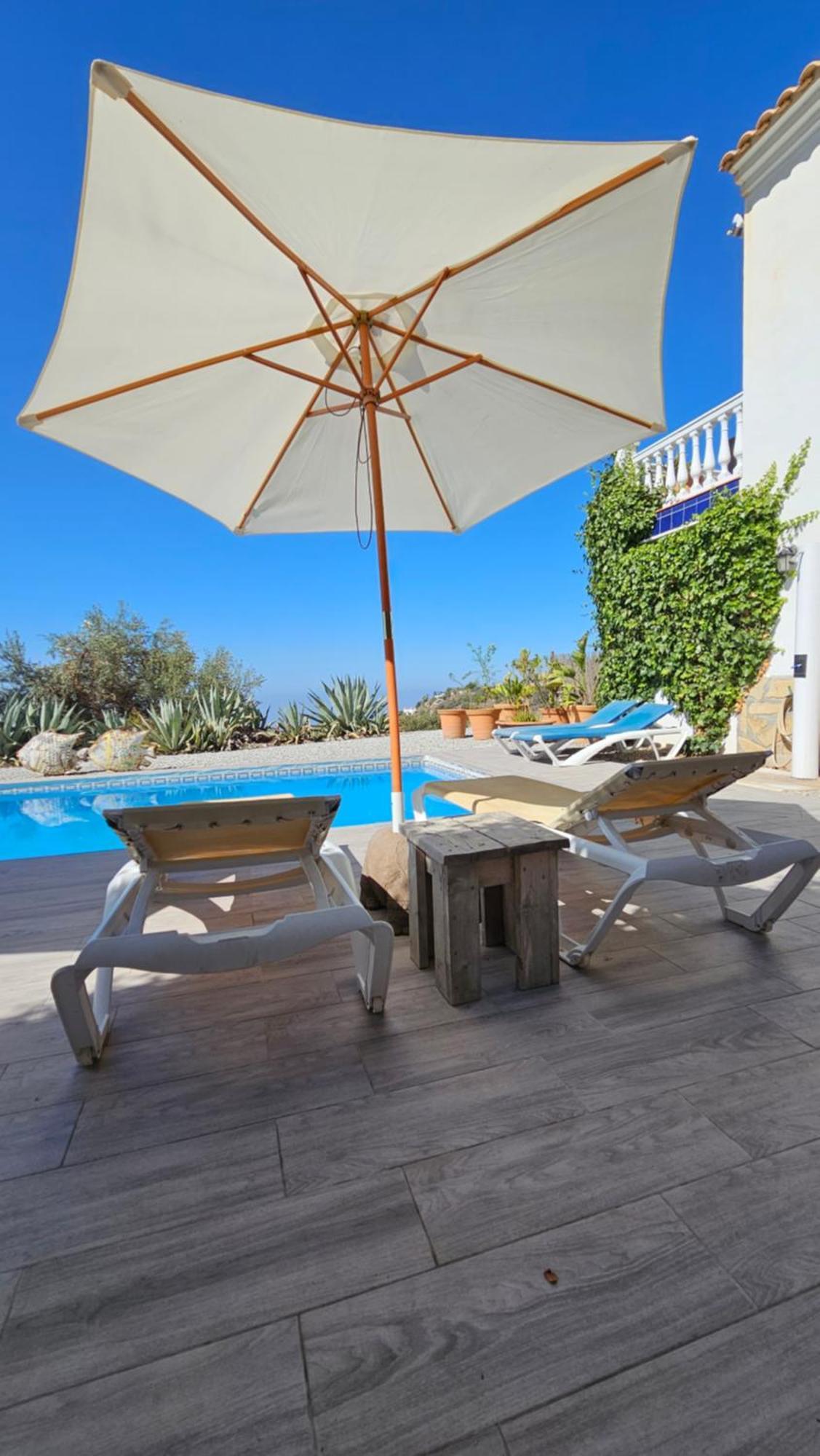 Campo Agave Luxury Tents Sayalonga Kültér fotó