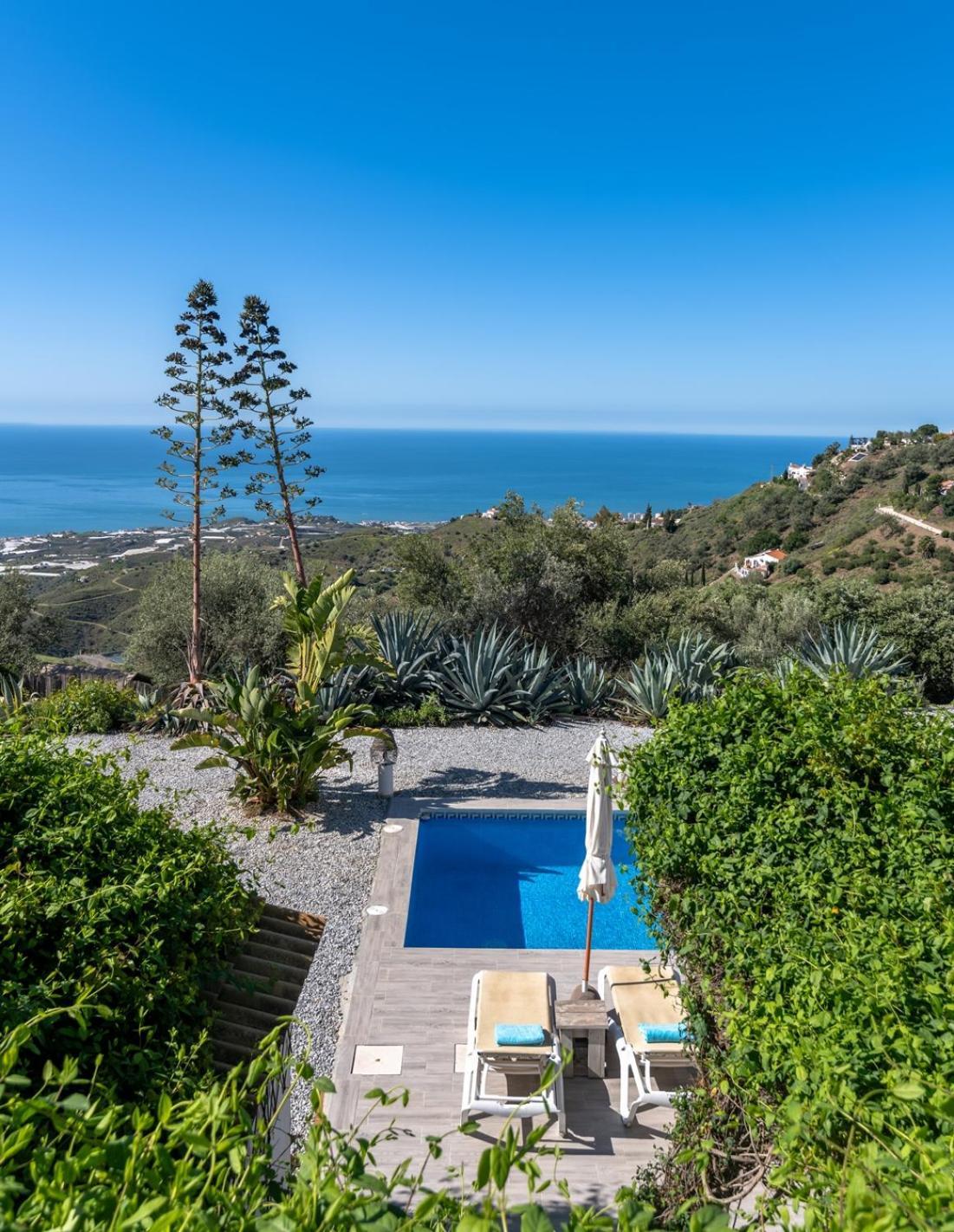 Campo Agave Luxury Tents Sayalonga Kültér fotó