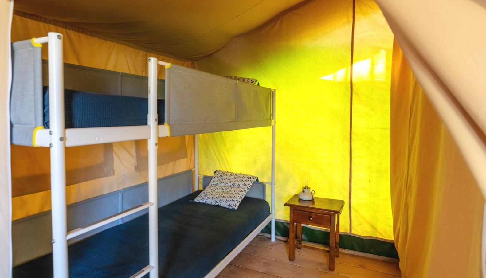 Campo Agave Luxury Tents Sayalonga Szoba fotó